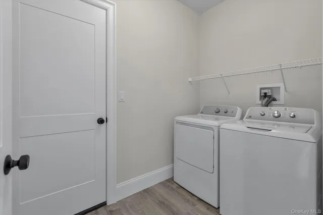 $1,499,000 | 40 North Woodhull Road, Huntington, NY 11743