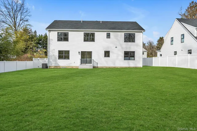 $1,499,000 | 40 North Woodhull Road, Huntington, NY 11743