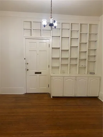 $1,900 | 2127 Octavia Street, New Orleans, LA 70115