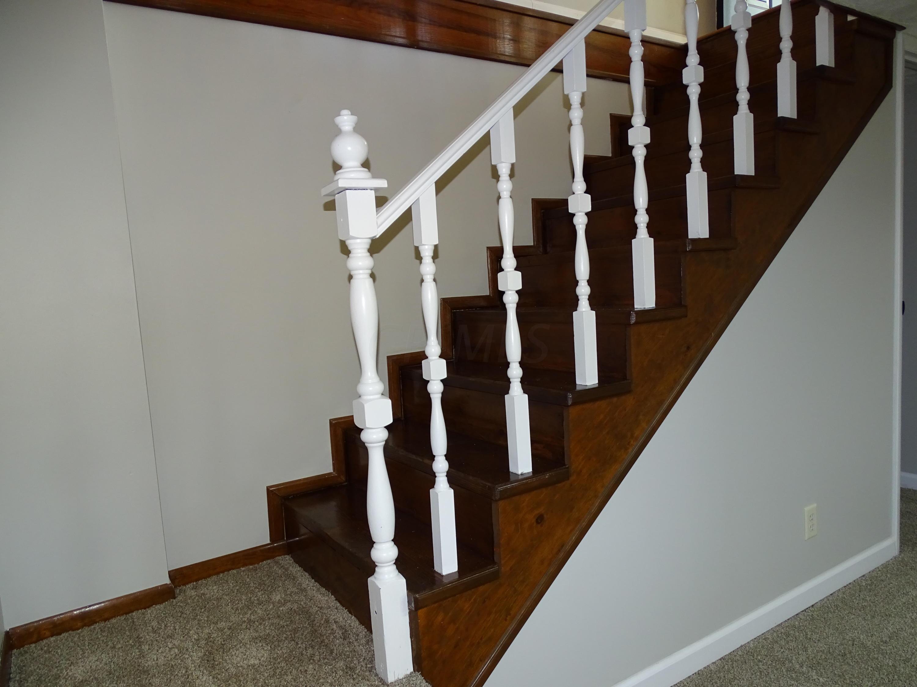 2076 Brookfield Road Columbus, OH 43229 - Photo 21 of 25 Gallery Image 21