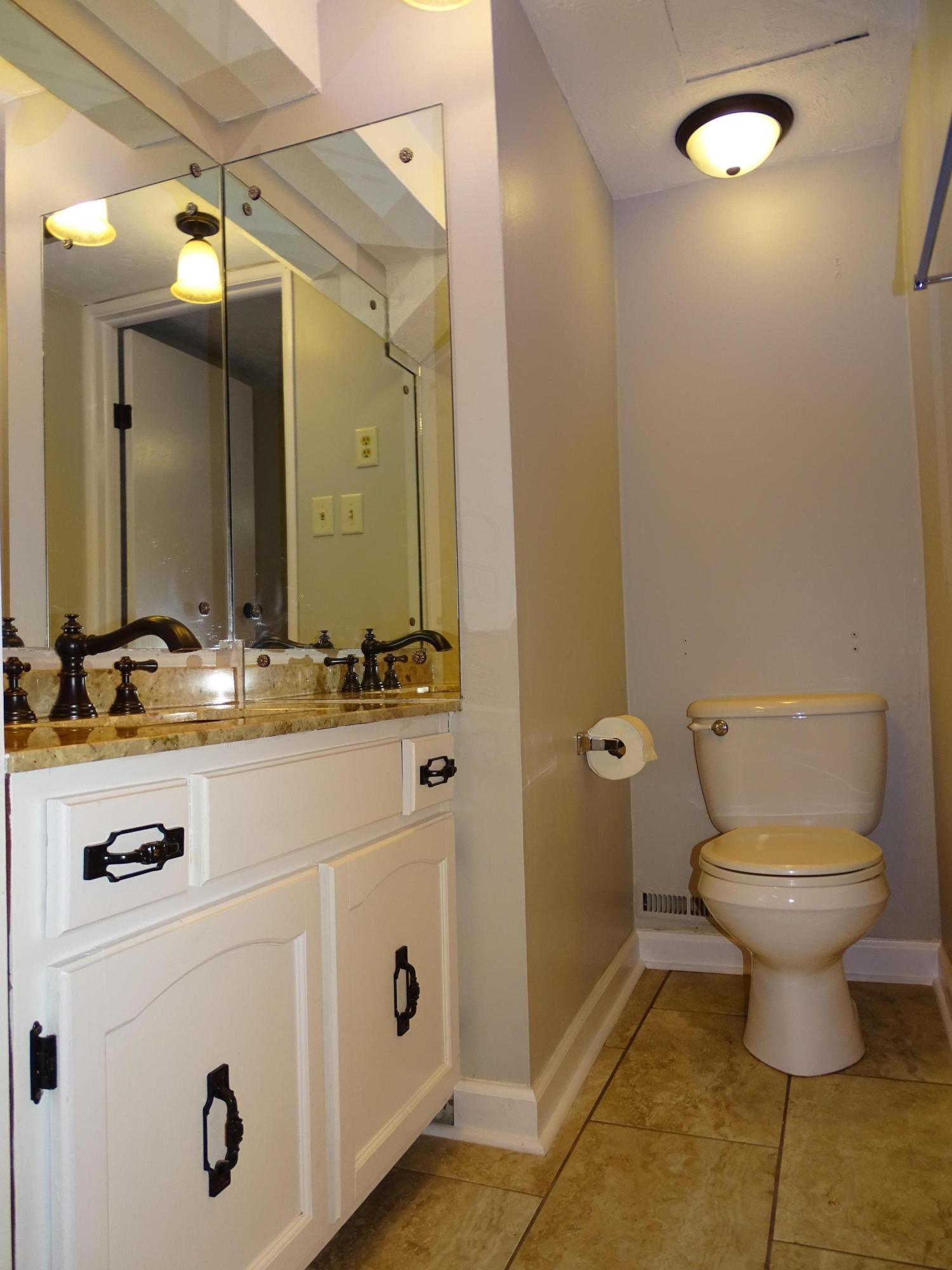 2076 Brookfield Road Columbus, OH 43229 - Photo 22 of 25 Gallery Image 22
