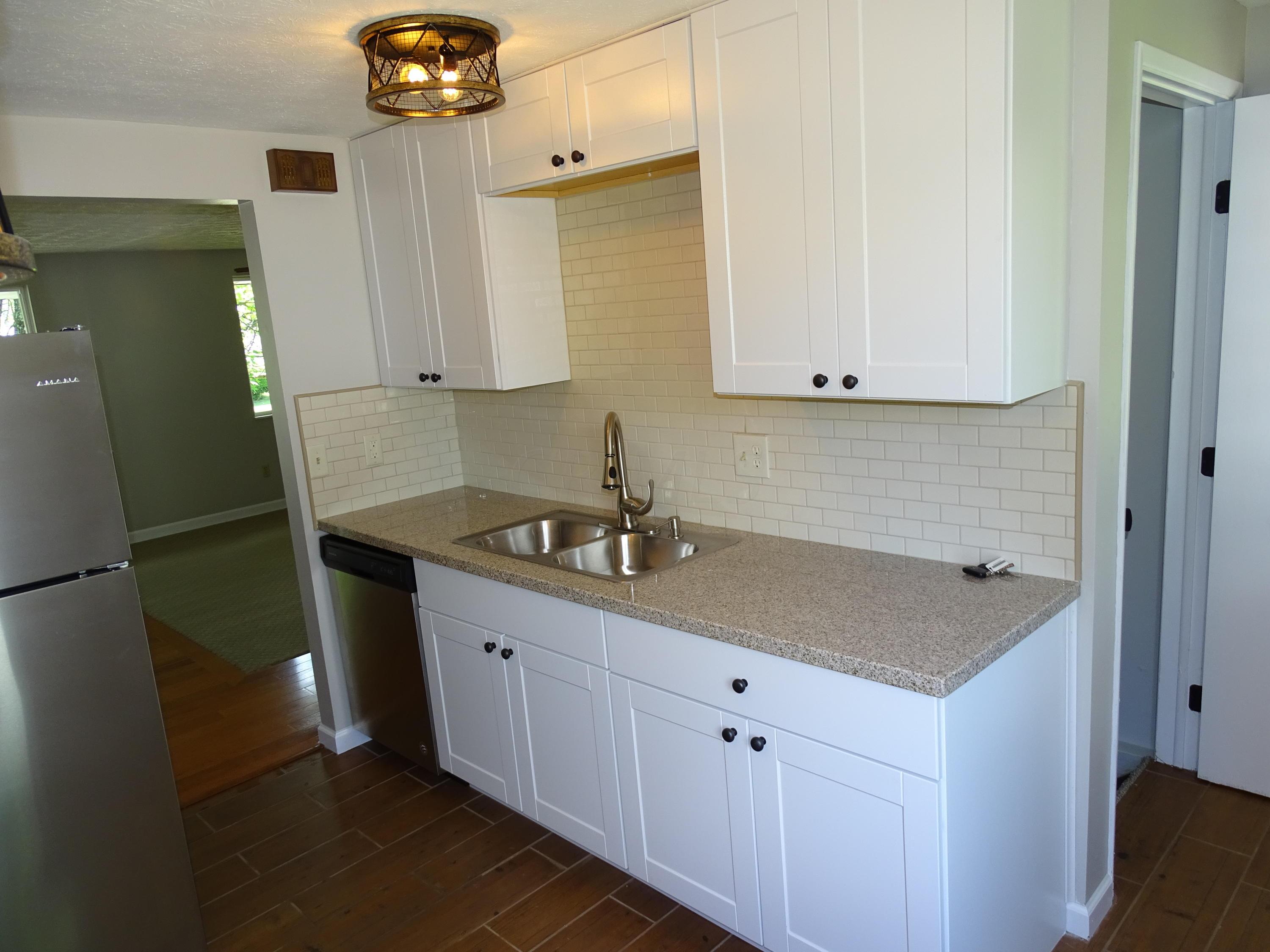 2076 Brookfield Road Columbus, OH 43229 - Photo 8 of 25 Gallery Image 8