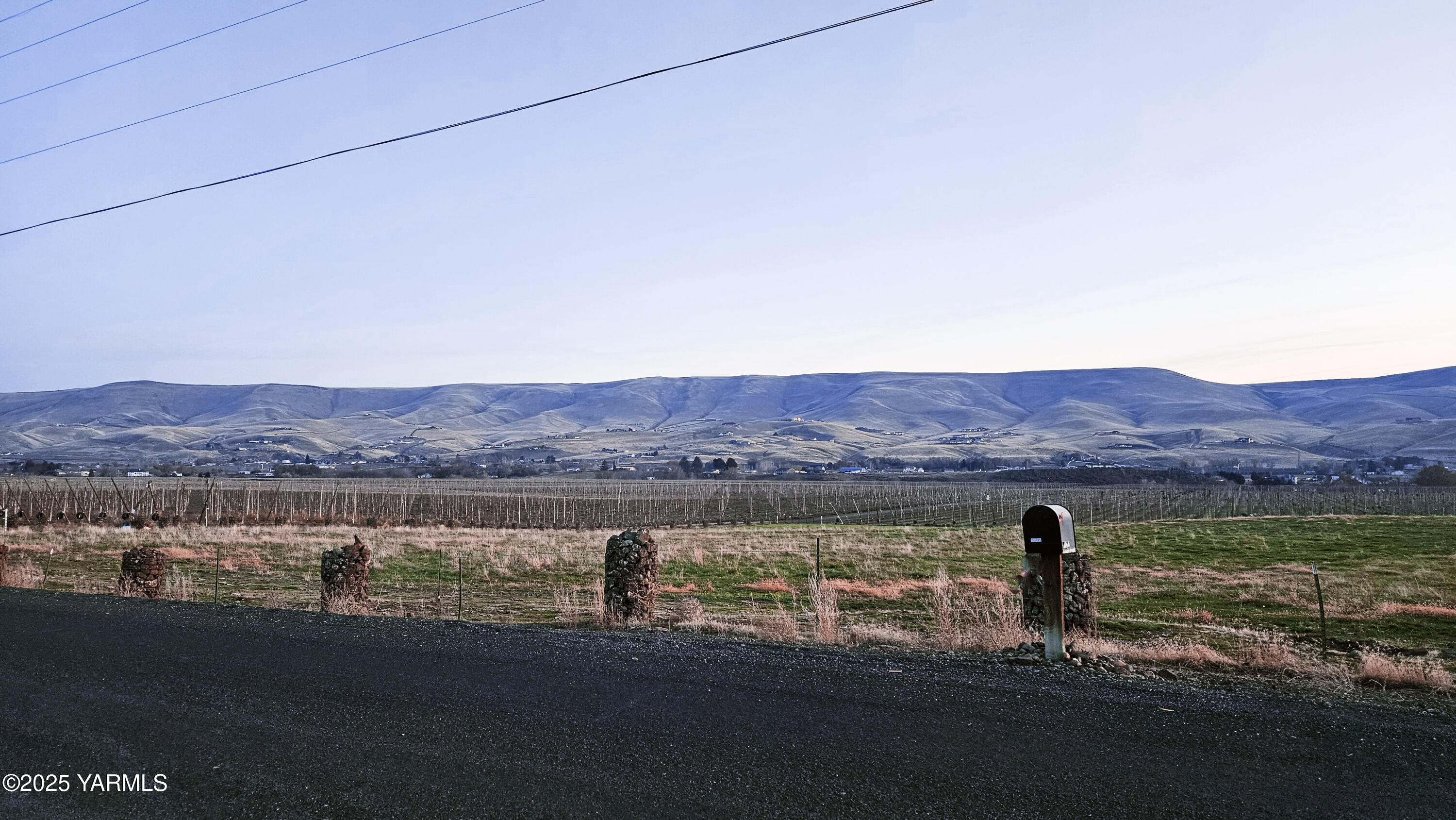 163106 West North River Road Prosser, WA 99350 - Photo 33 of 33 Horse Heaven Hill views