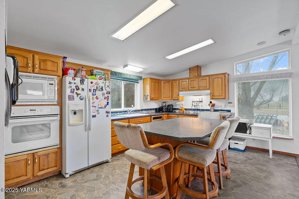 163106 West North River Road Prosser, WA 99350 - Photo 6 of 33 163106WNorthRiverRd-13