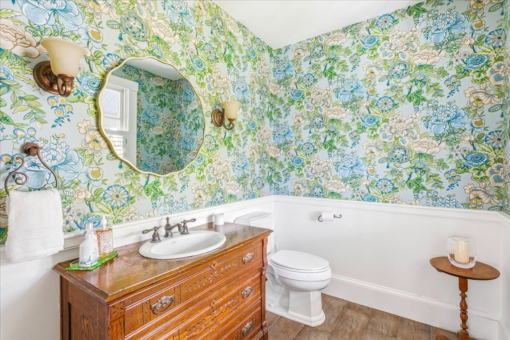 14 Bayberry Road Scituate, MA 02066 - Photo 4 of 42