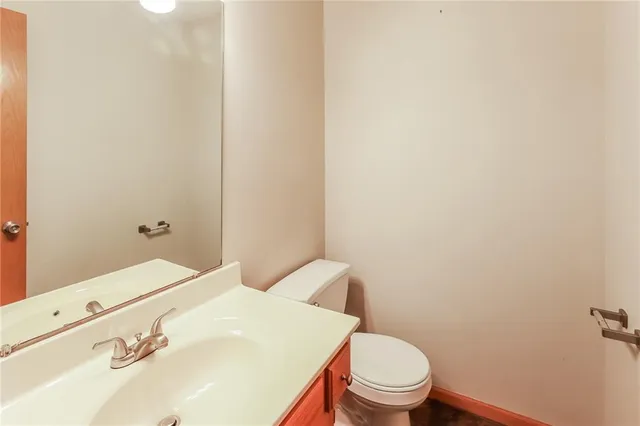 $2,655 | 3545 Southwest Harbor Circle, Lee's Summit, MO 64082