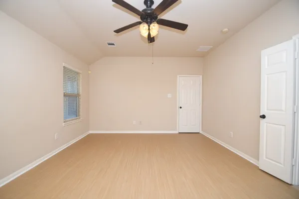 $1,895 | 10015 Bitternut Hickory Lane, Tomball, TX 77375