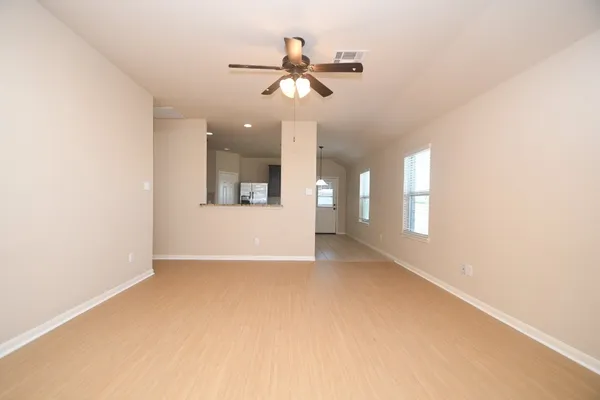 $1,895 | 10015 Bitternut Hickory Lane, Tomball, TX 77375