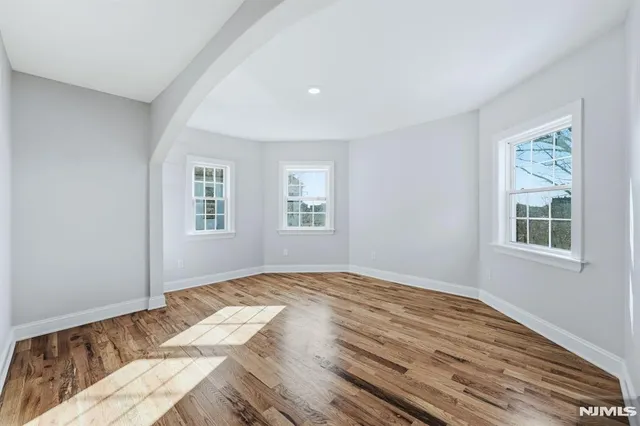 $3,200 | 51 North Maple Avenue, East Orange, NJ 07017