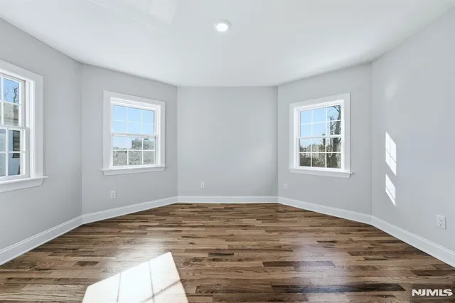 $3,200 | 51 North Maple Avenue, East Orange, NJ 07017