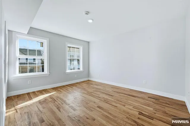 $3,200 | 51 North Maple Avenue, East Orange, NJ 07017