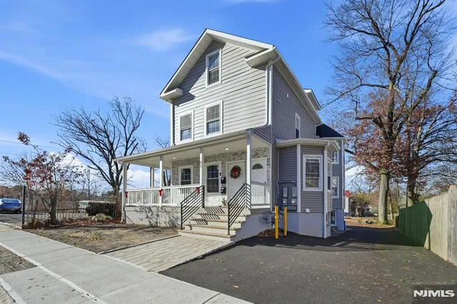 $3,200 | 51 North Maple Avenue, East Orange, NJ 07017