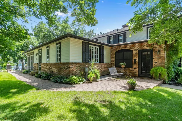 $2,500,000 | 3307 North Nokomis Northeast, Alexandria, MN 56308