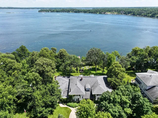 $2,500,000 | 3307 North Nokomis Northeast, Alexandria, MN 56308