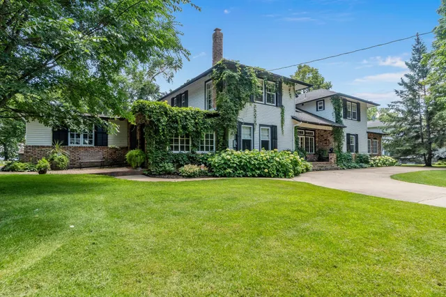 $2,500,000 | 3307 North Nokomis Northeast, Alexandria, MN 56308