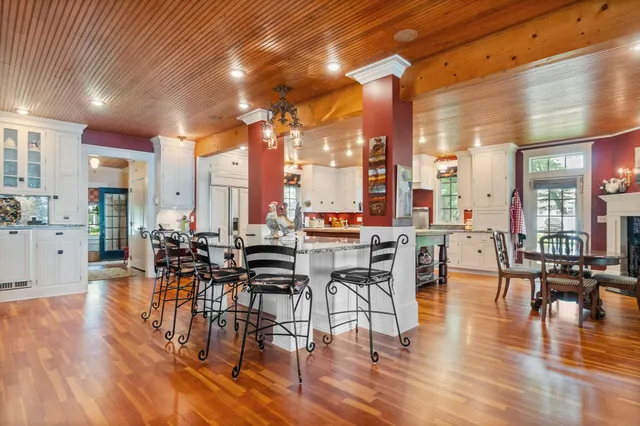 $2,500,000 | 3307 North Nokomis Northeast, Alexandria, MN 56308