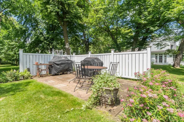 $2,500,000 | 3307 North Nokomis Northeast, Alexandria, MN 56308