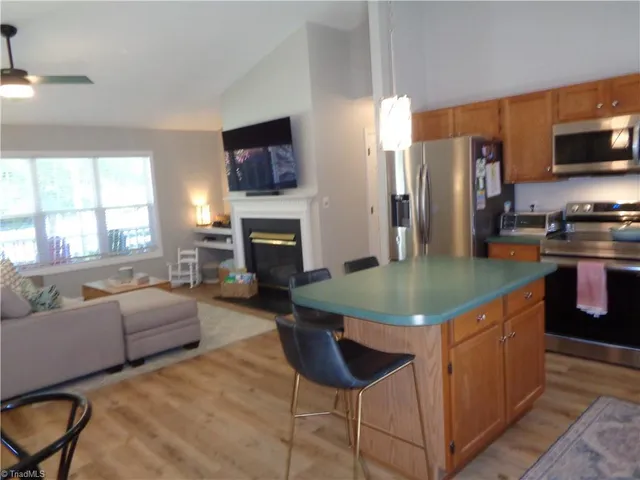 $1,995 | 7608 Keating Drive, Oak Ridge, NC 27310