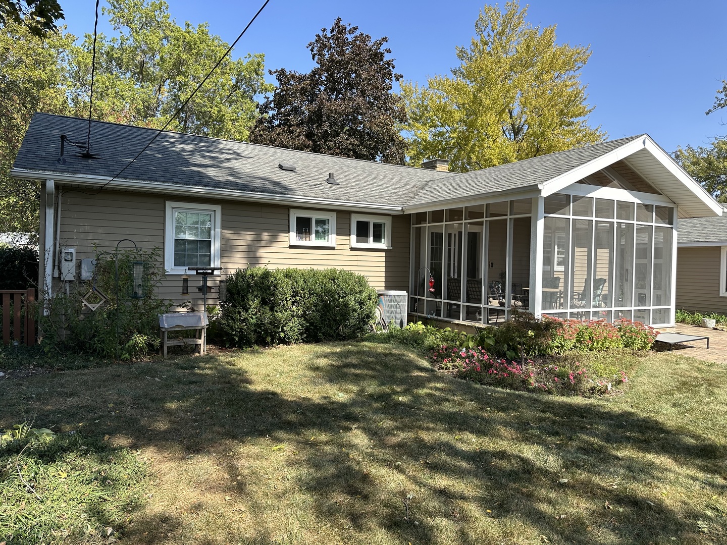 219 Maple Avenue Morrison, IL 61270 - Photo 8 of 43 Gallery Image 8