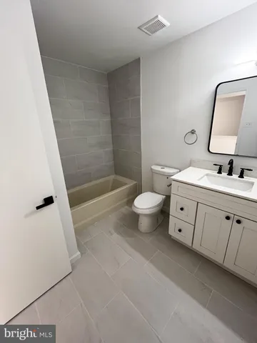 $2,240 | 719 Hunters Run, Perkasie, PA 18944