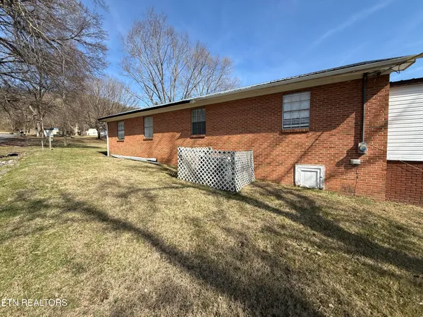 $279,000 | 500 North Clay Street, Rogersville, TN 37857