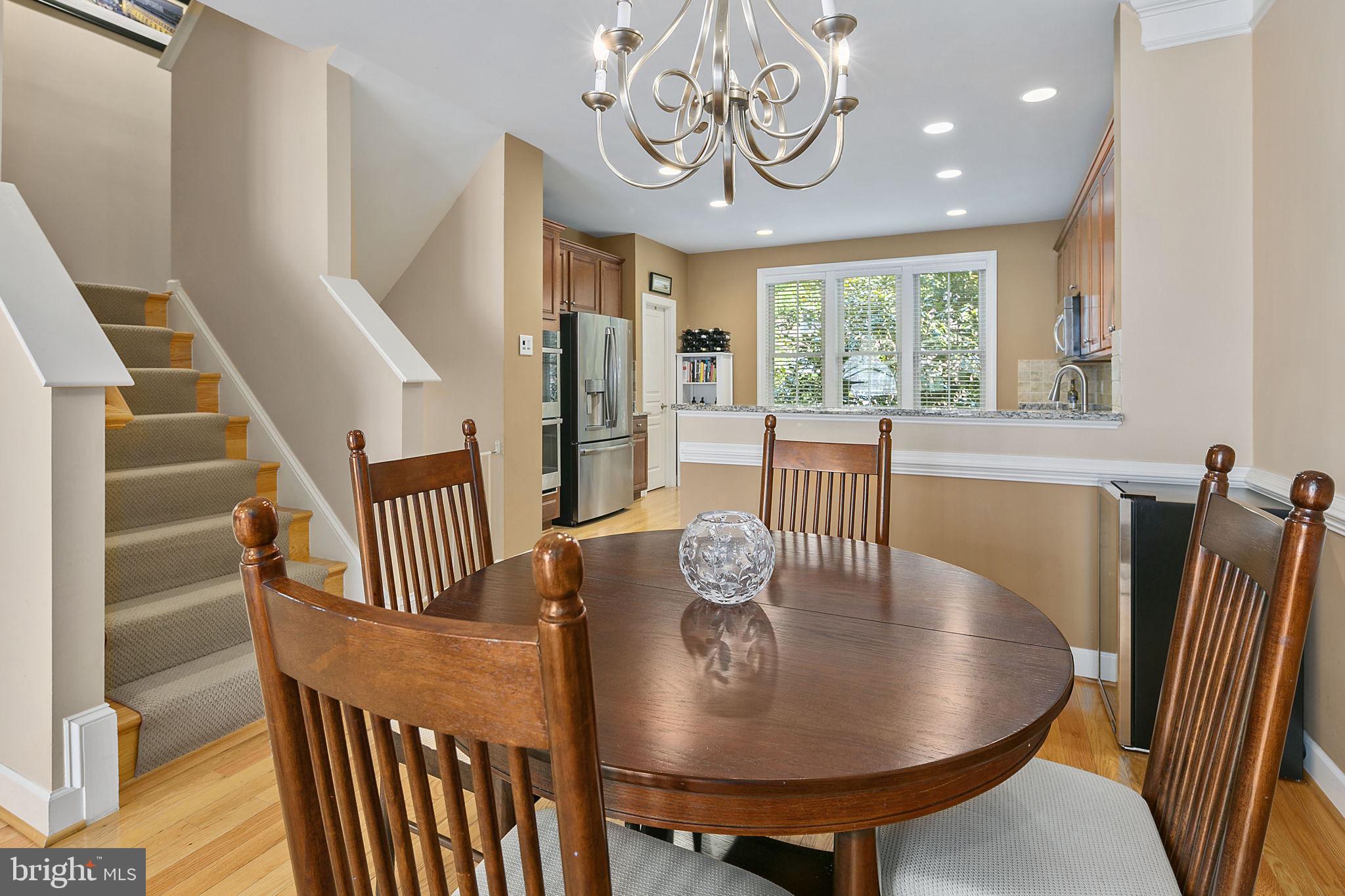 3349 Kemper Road Arlington, VA 22206 - Photo 3 of 38