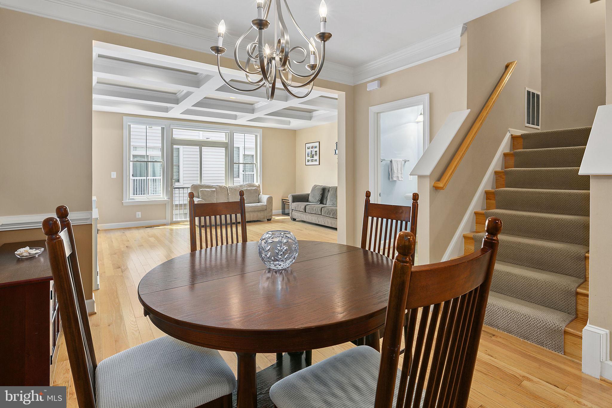 3349 Kemper Road Arlington, VA 22206 - Photo 4 of 38