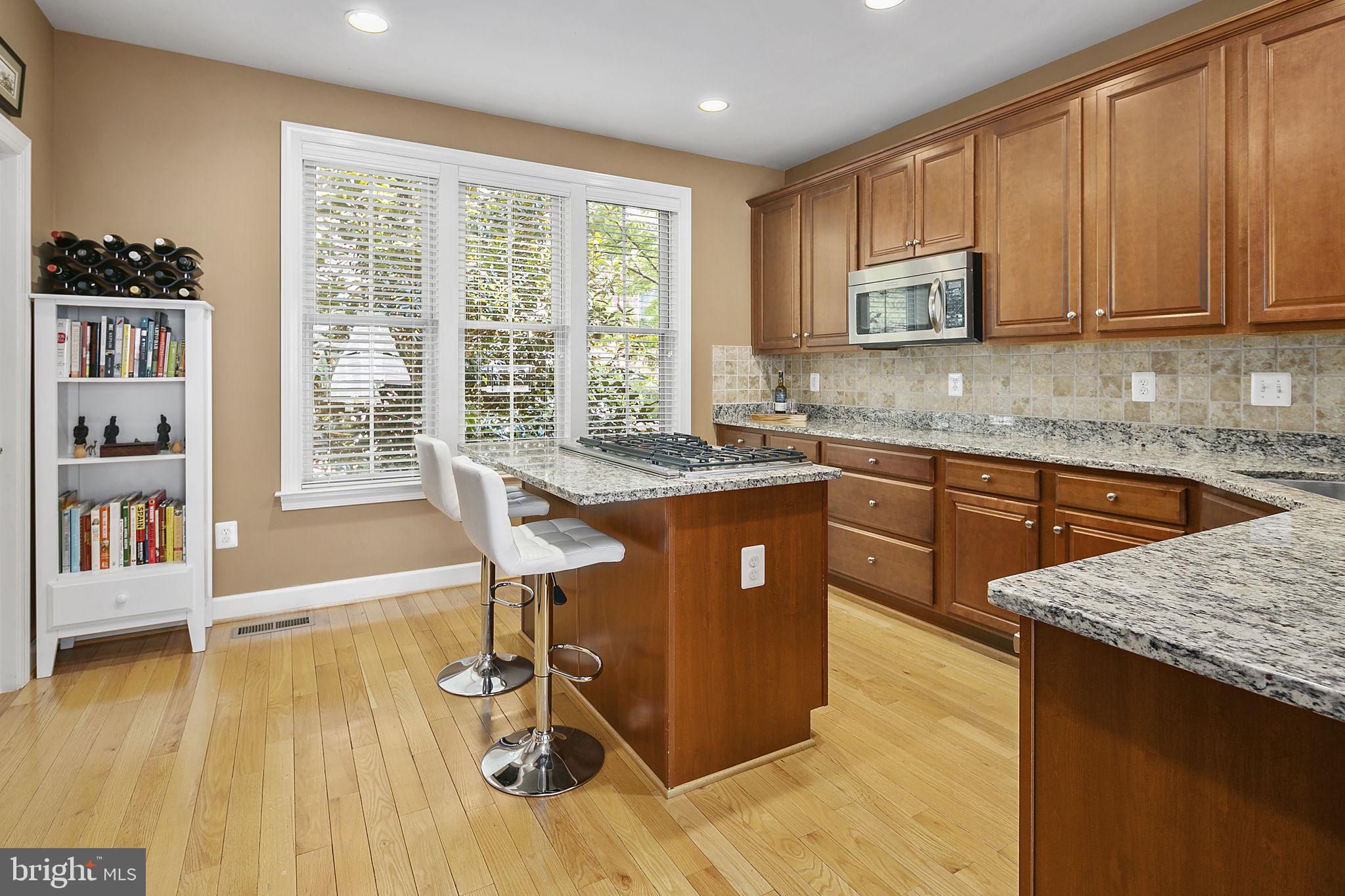 3349 Kemper Road Arlington, VA 22206 - Photo 8 of 38