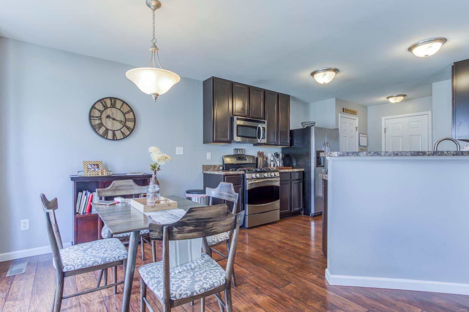 429 Spring Trace O'Fallon, MO 63368 - Photo 8 of 23