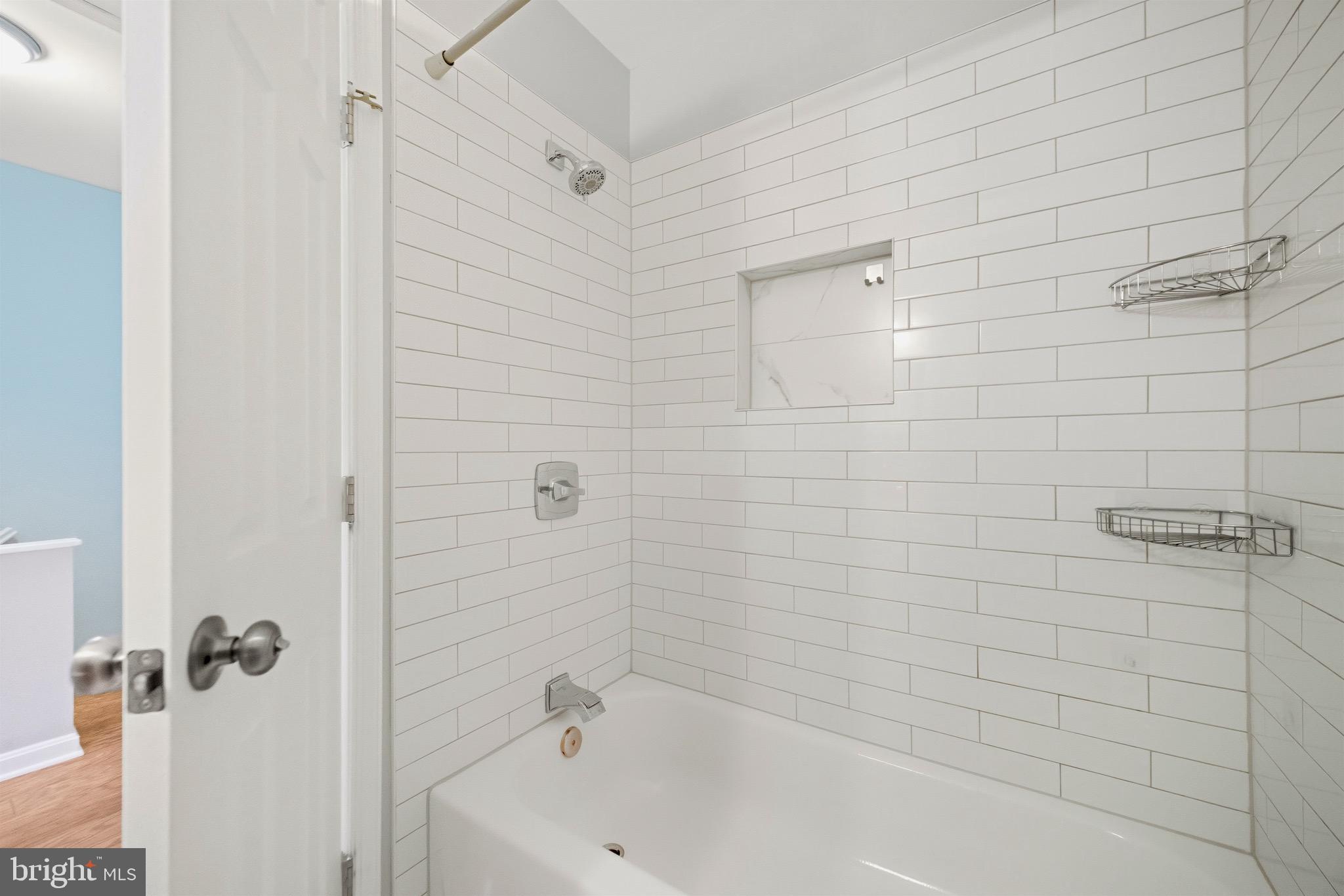 8 Supreme Court, Unit 244 Gaithersburg, MD 20878 - Photo 26 of 35