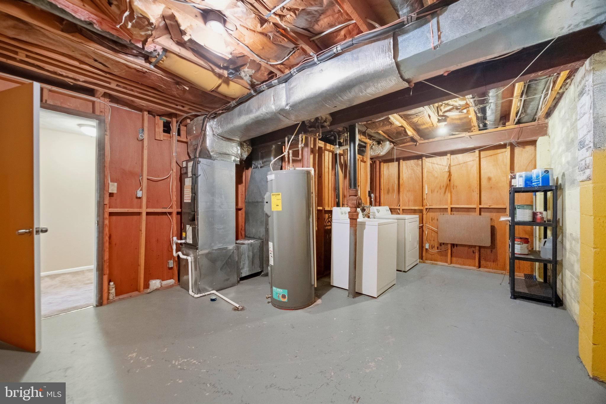 8 Supreme Court, Unit 244 Gaithersburg, MD 20878 - Photo 32 of 35