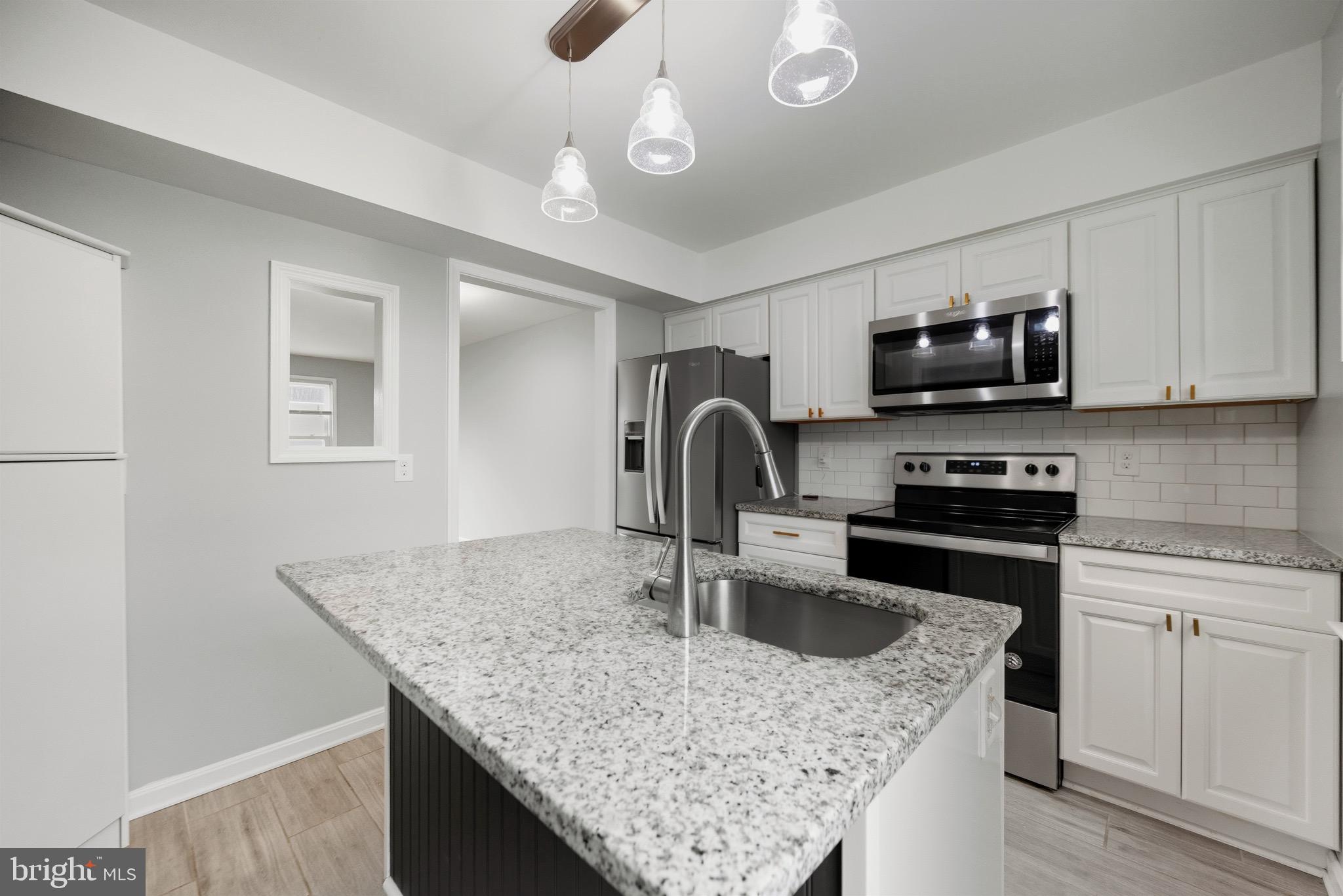 8 Supreme Court, Unit 244 Gaithersburg, MD 20878 - Photo 6 of 35