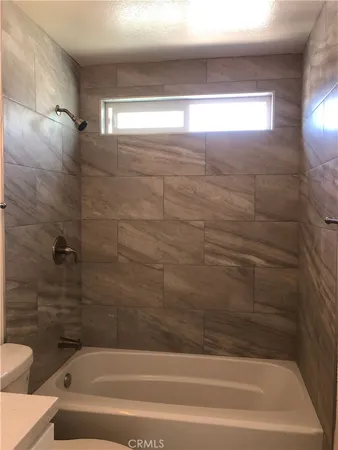 $2,650 | 17011 Sims Lane, Unit 4, Huntington Beach, CA 92649