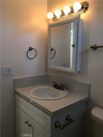 $2,650 | 17011 Sims Lane, Unit 4, Huntington Beach, CA 92649