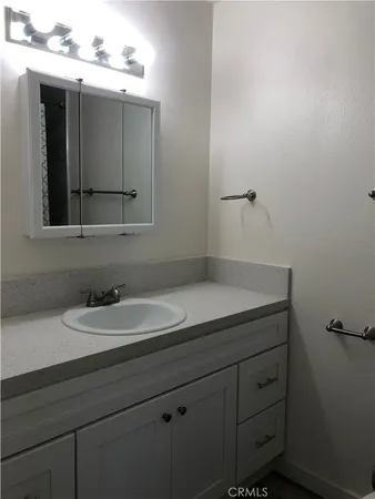 $2,650 | 17011 Sims Lane, Unit 4, Huntington Beach, CA 92649