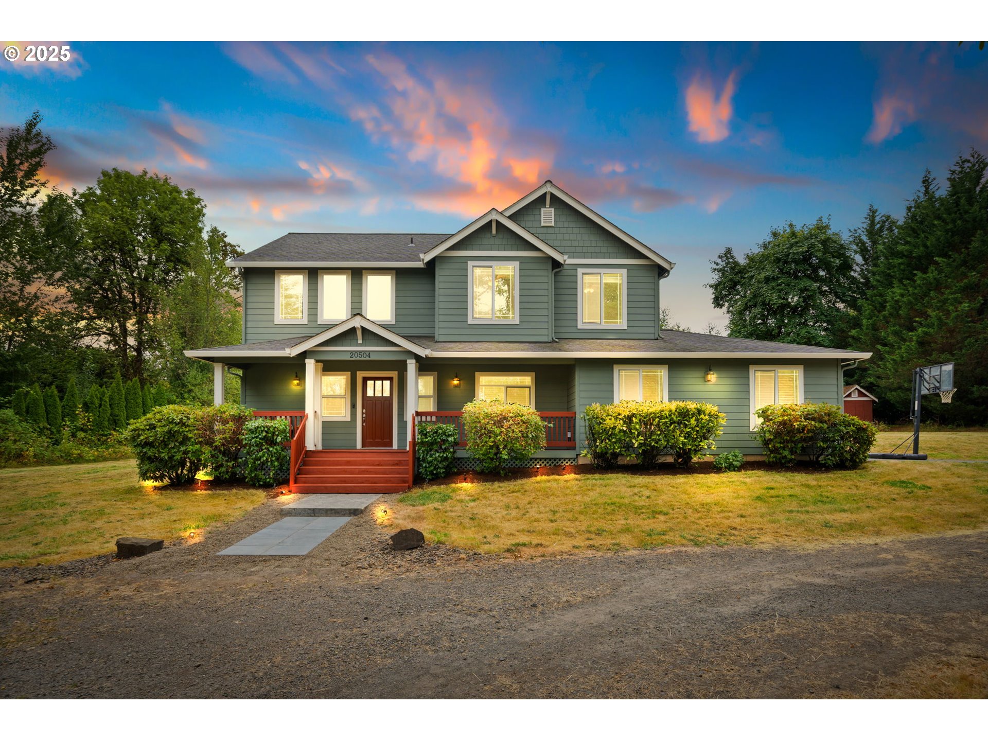 20504 Northeast 40th Avenue Ridgefield, WA 98642 - Photo 2 of 48