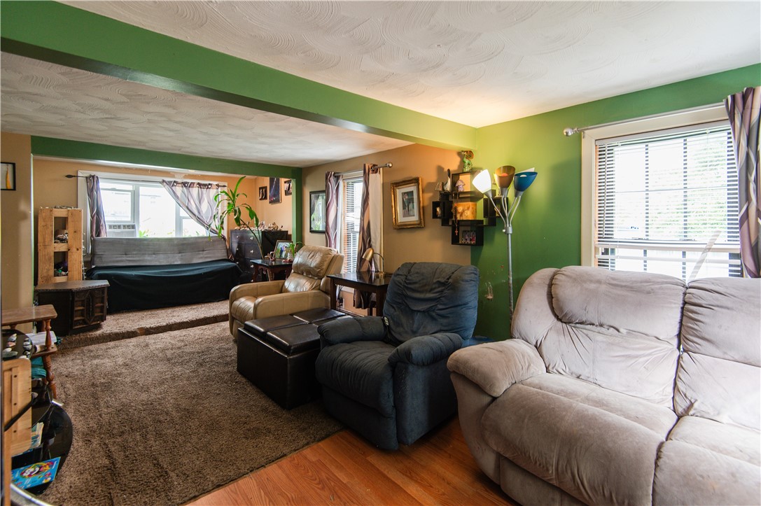 46 Verndale Street Warwick, RI 02889 - Photo 11 of 30