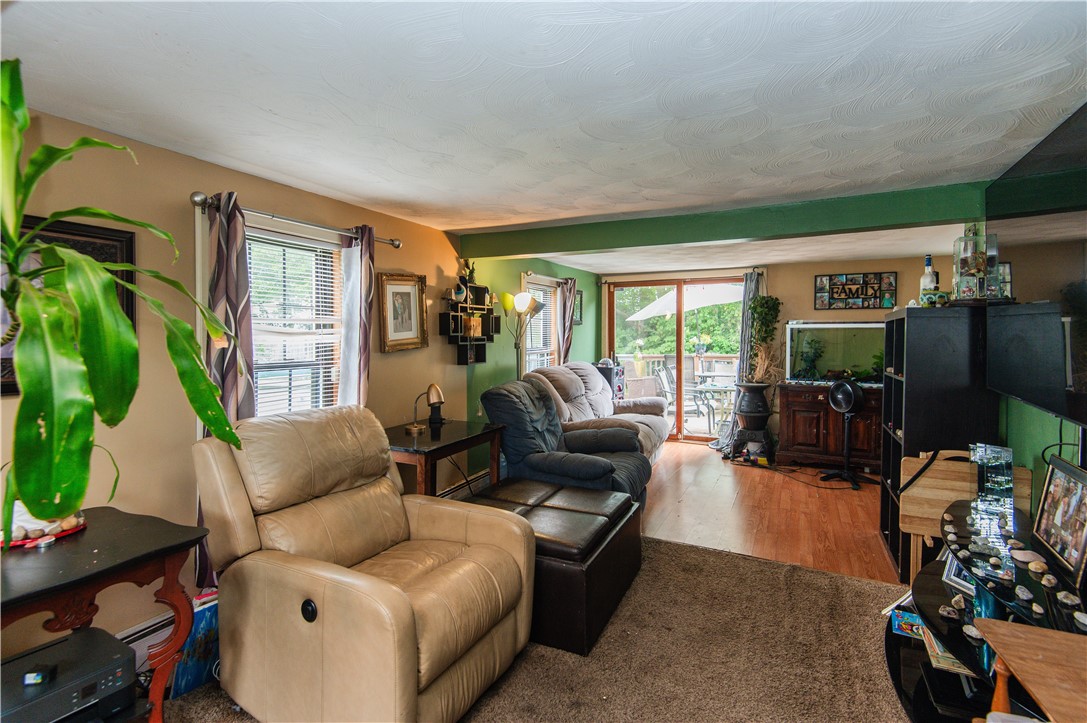 46 Verndale Street Warwick, RI 02889 - Photo 13 of 30