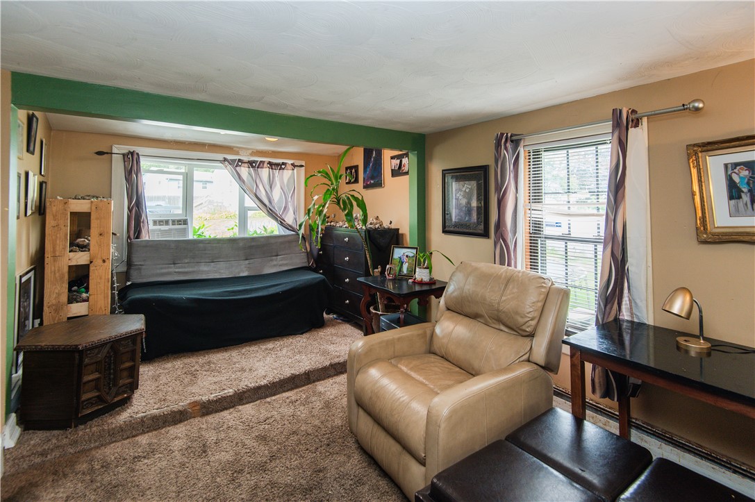 46 Verndale Street Warwick, RI 02889 - Photo 14 of 30