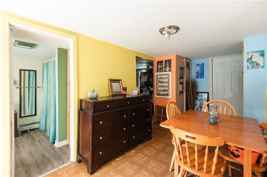 46 Verndale Street Warwick, RI 02889 - Photo 8 of 30