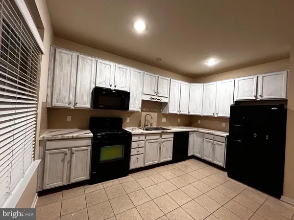 $2,300 | 212 Bowling Green Circle, Stephens City, VA 22655