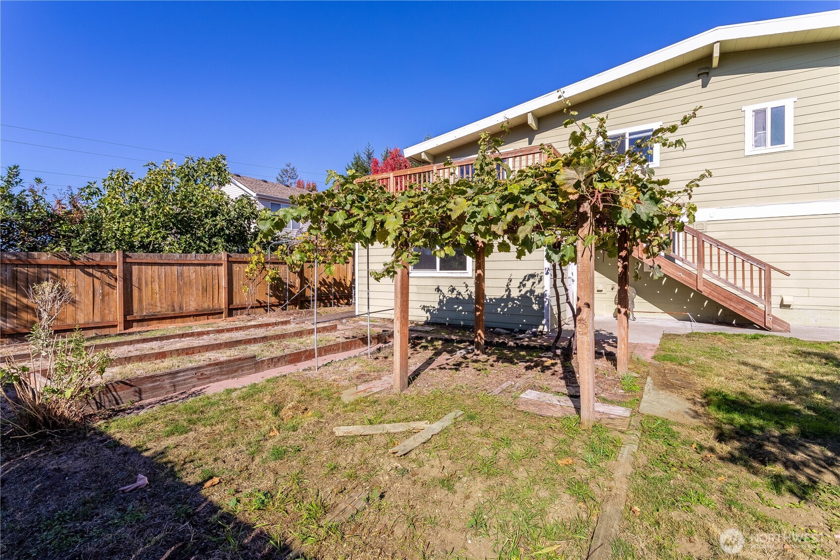 3905 Northeast 6th Street Renton, WA 98056 - Photo 29 of 31