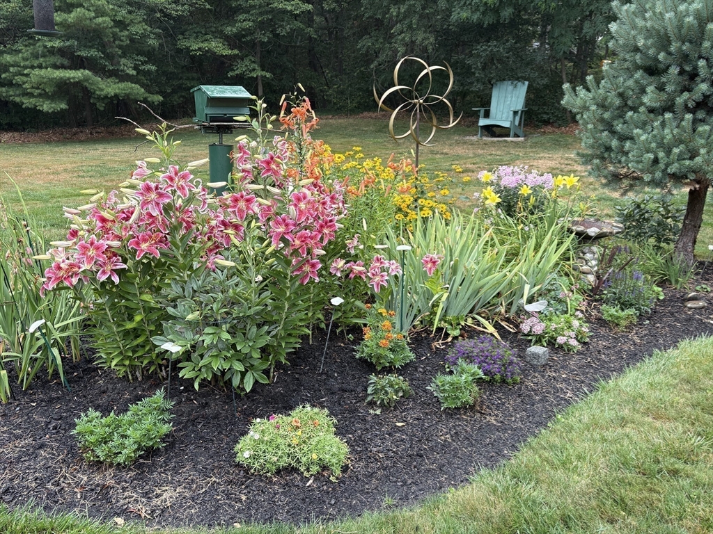 79 Topsfield Road Wenham, MA 01984 - Photo 30 of 38 Gallery Image 30