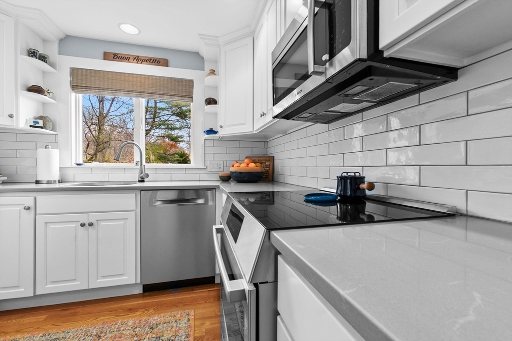 79 Topsfield Road Wenham, MA 01984 - Photo 8 of 38 Gallery Image 8