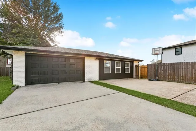 $900 | Undisclosed Address, New Orleans, LA 70123