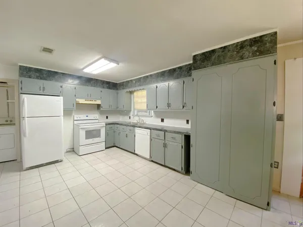 $135,000 | 121 Clara Street, Schriever, LA 70395