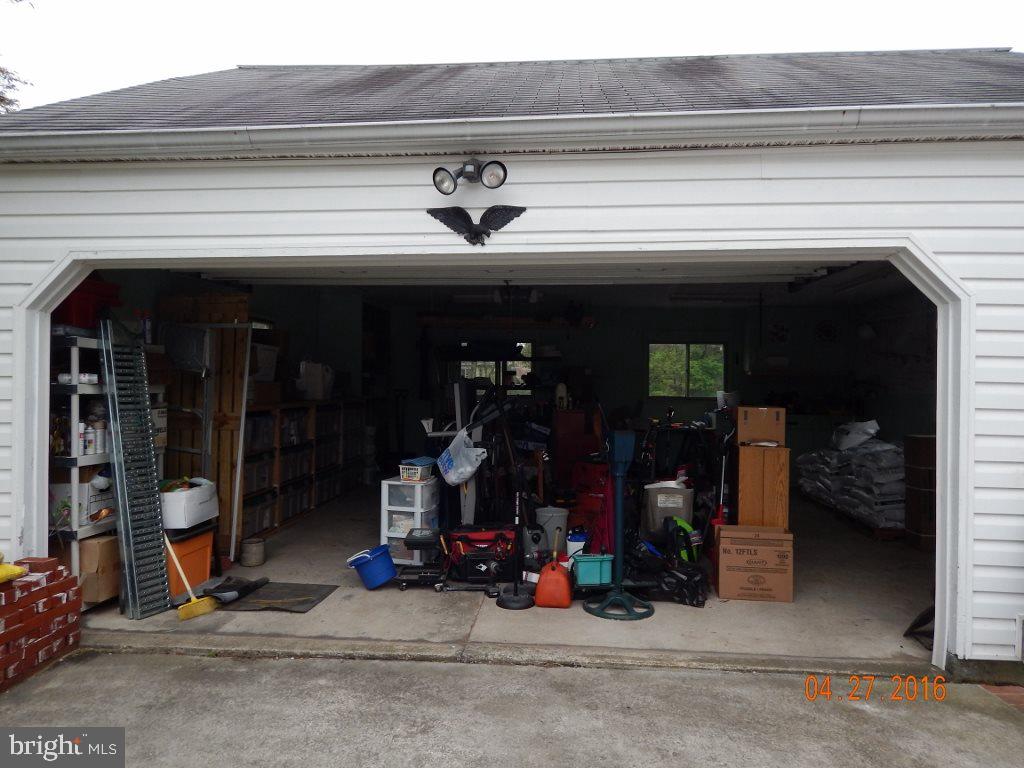 114 Diller Road New Cumberland, PA 17070 - Photo 4 of 25 Gallery Image 4