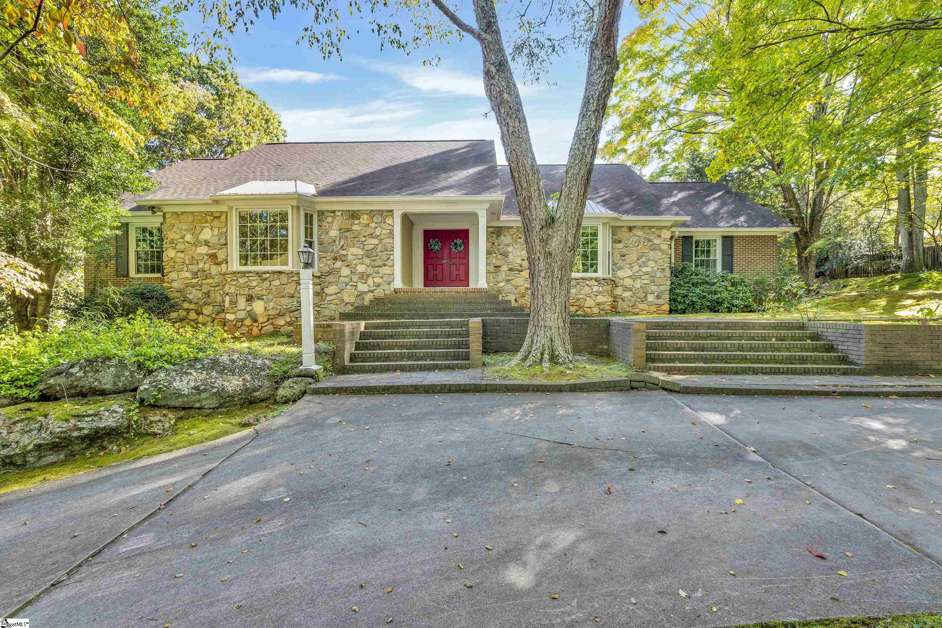 102 Graystone Road Greenville, SC 29615 - Photo 1 of 50 Level Land, Gorgeous property and amazing central Greenville location, just outside the city limits!