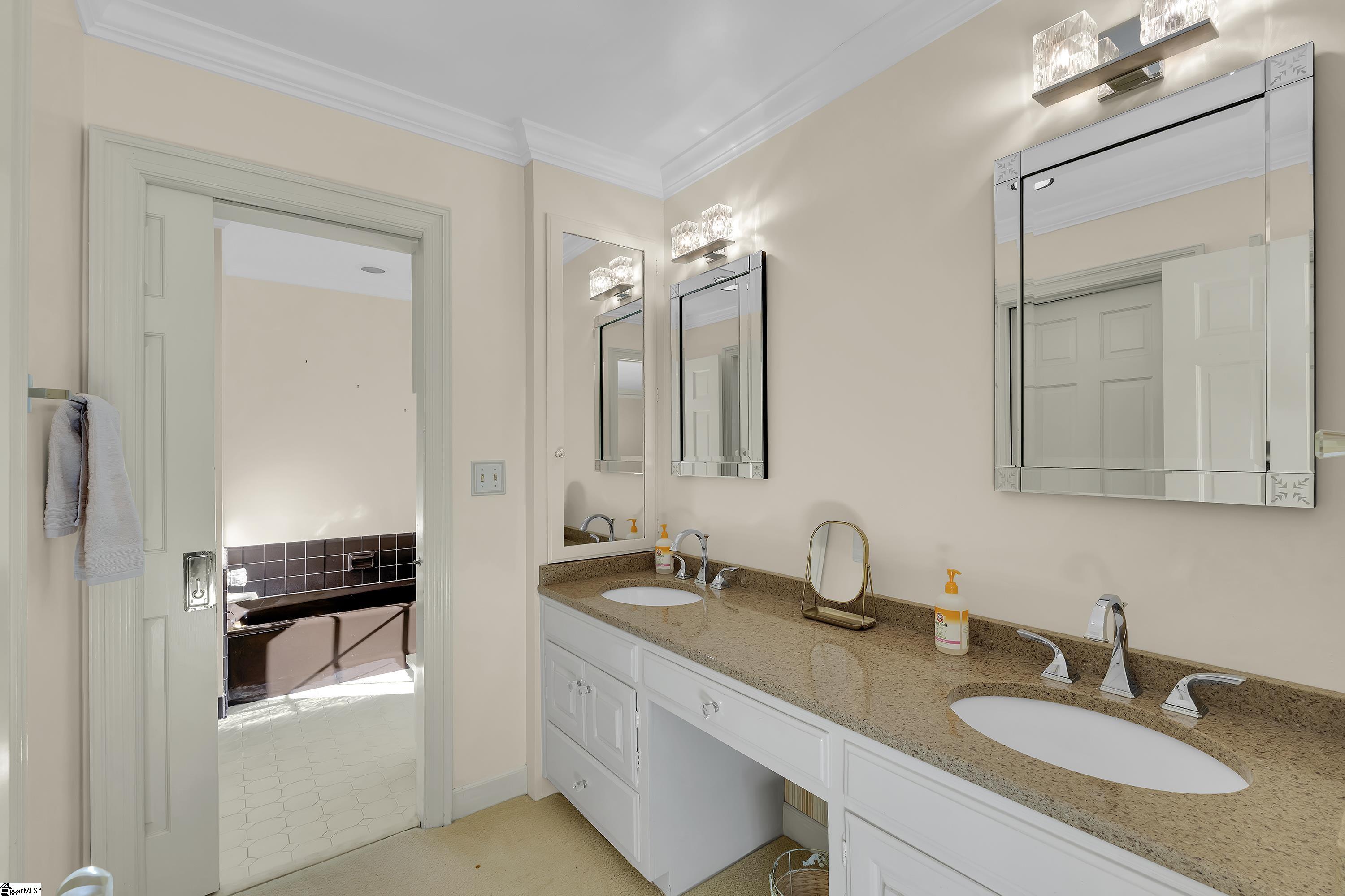 102 Graystone Road Greenville, SC 29615 - Photo 12 of 50 2 Walk-in Closets