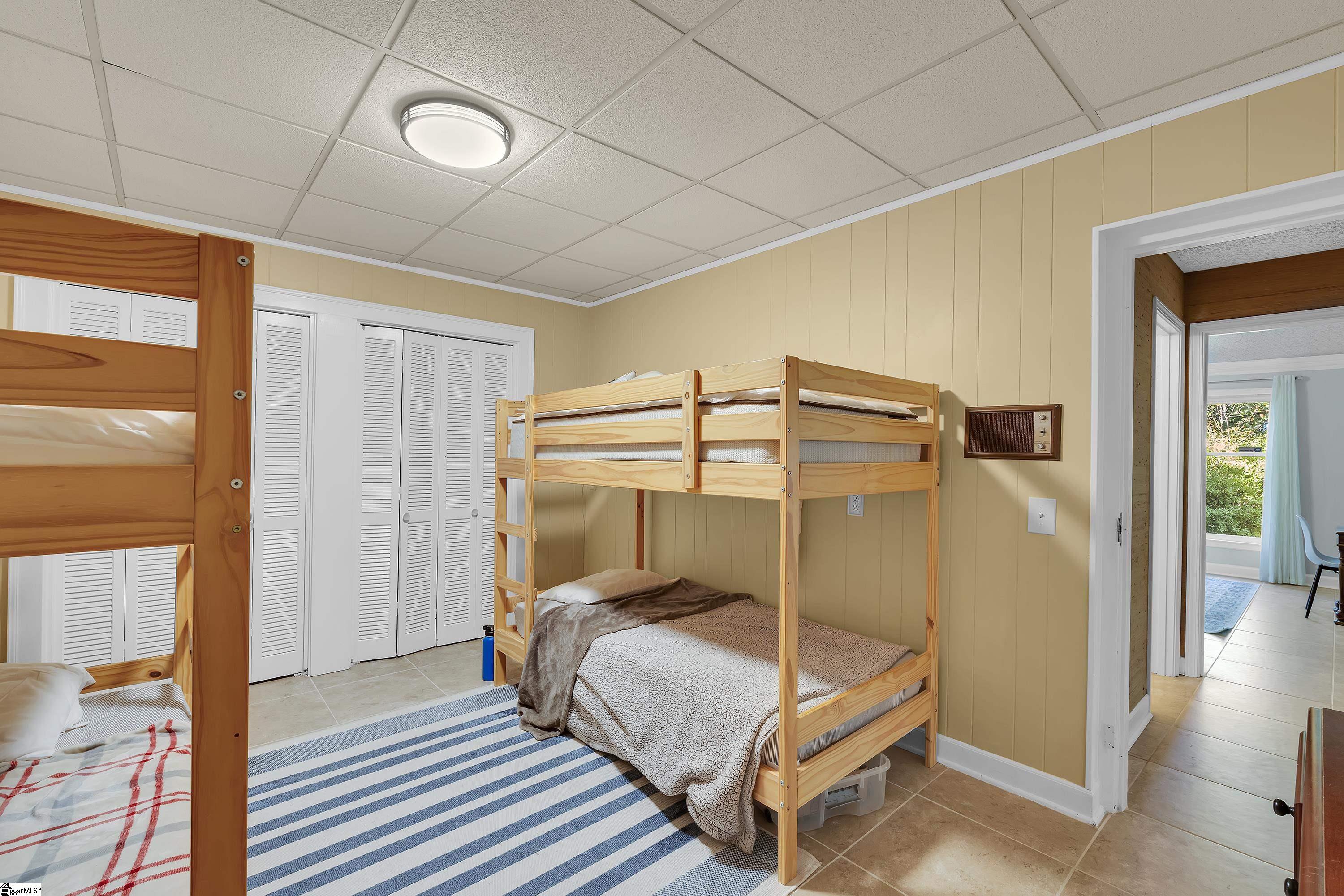 102 Graystone Road Greenville, SC 29615 - Photo 26 of 50